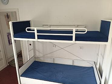 bunk bed: Двухъярусная кровать с матрасами и выдвижными ящиками для хранения — 2
