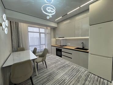 сдаю квартиру 2 к студ центр новый ремонт в квартире имеется все необходимое район панфиловабоконбаева: 2 комнаты, Риэлтор, Без подселения, С мебелью полностью — 1