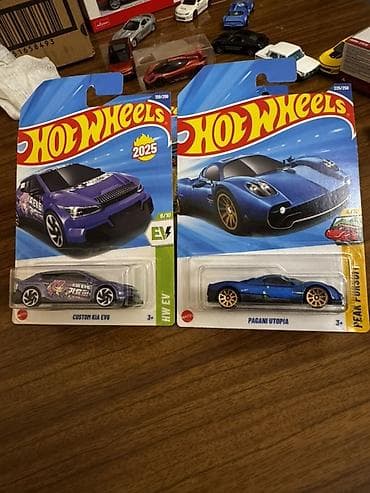 коллекционные машины: Набор коллекционных машинок Hot Wheels (масштаб 1:64), запечатанные — 9