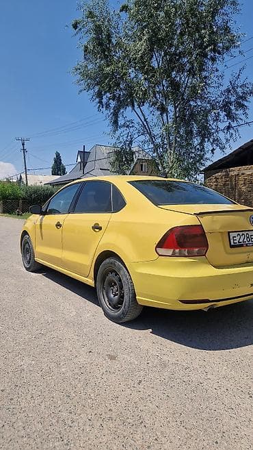 diska 14: Volkswagen Polo: 2019 г., 1.6 л, Автомат, Бензин, Седан — 4