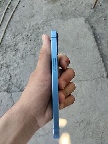 apple wathc: IPhone 13, Б/у, 128 ГБ, Синий, Чехол, 75 % — 4