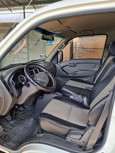 стутер: Hyundai Porter: 2020 г., 2.5 л, Механика, Дизель, Седан — 6