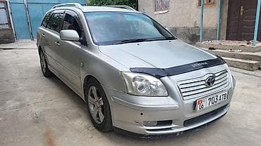 Toyota Avensis: 2004 г., 2 л, Автомат, Бензин, Универсал