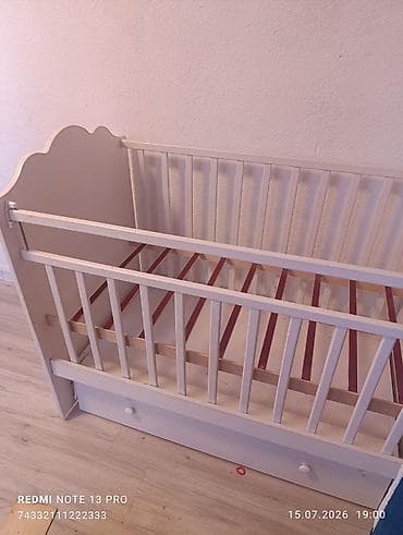 Мебель: Детская кроватка «Baby Vintage» с маятником и выдвижным ящиком. - — 1