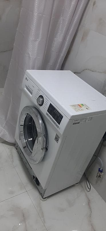 сдам комнату: Сдается комната в частном доме с подселением только девушкам.Р-н — 2