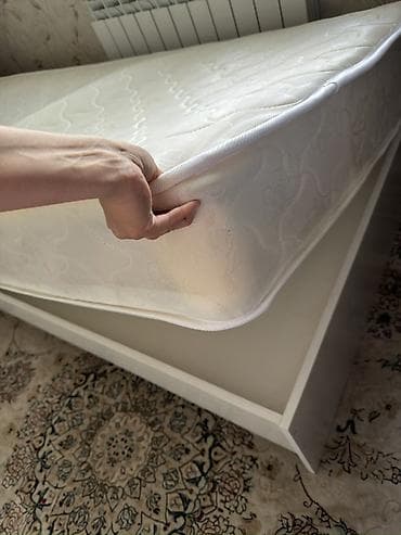 bunk bed: Односпальная кровать, Б/у, С матрасом, длина - 200 см — 3