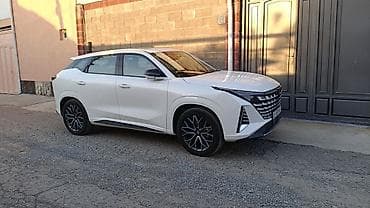 Changan: Changan Uni-Z: 2025 г., 1.5 л, Робот, Бензин, Кроссовер — 3