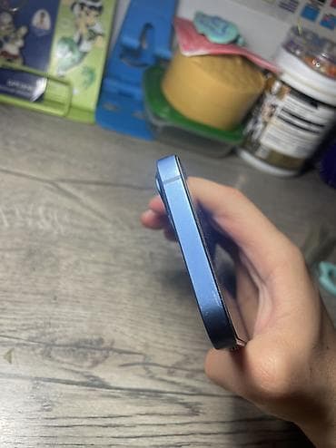10 iphone: IPhone 13, Новый, 128 ГБ, Синий, Чехол, 80 % — 4