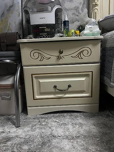 Ашкана буюмдары: Уктоочу бөлмө гарнитуру, Колдонулган, Эки кишилик керебет, Комод, Тумба, Башка өлкө, МДФ, Өзү алып кетүү — 4