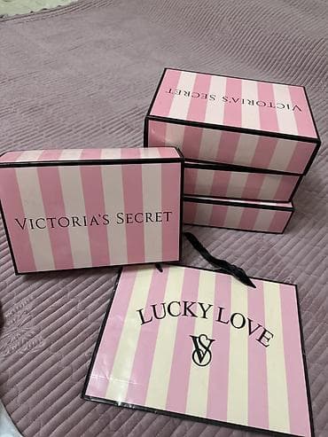 коробка для одежды: Подарочные коробки и фирменные пакеты в стиле Victoria’s Secret - — 4