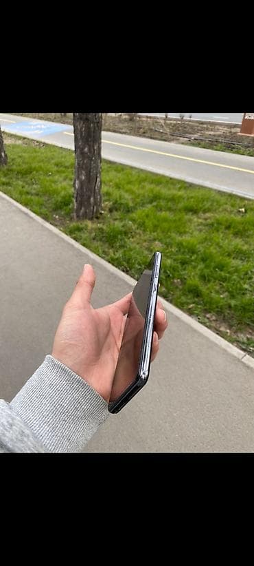 pixel 5a 5g: Samsung Galaxy A52, 256 ГБ, цвет - Черный — 4