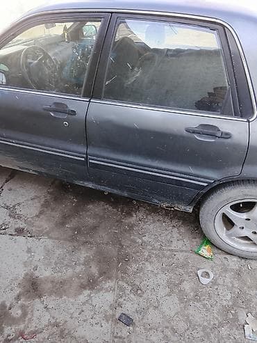 дверь одисей: Легковой автомобиль (седан), салон и багажник Описание: - Кузов — 7