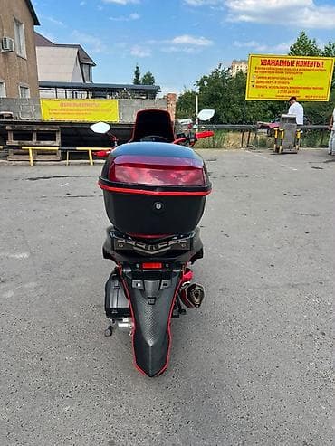 akrapovic: Скутер с тюнингом и аксессуарами - Агрессивный дизайн: высокий — 6