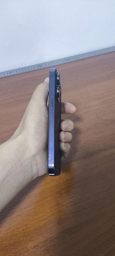 aiphone 14: IPhone 14 Pro, Deep Purple — 3