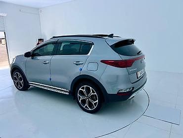 семейный авто: Kia Sportage: 2021 г., 2 л, Автомат, Бензин, Кроссовер — 3