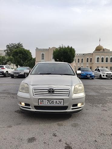 Toyota Avensis: 2003 г., 1.8 л, Автомат, Бензин, Седан