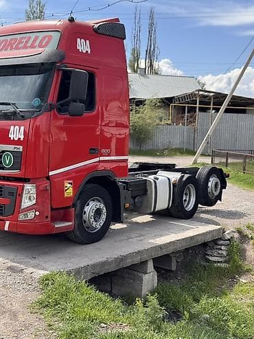 танк 500: Тягач, Volvo, 2013 г., Без прицепа — 2