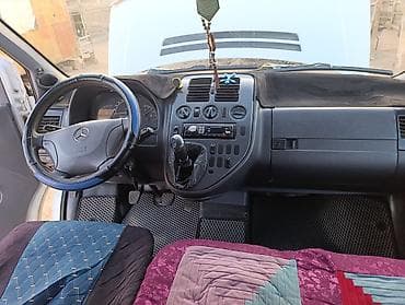 жалабат машина: Mercedes-Benz Vito: 2002 г., 2.2 л, Кол менен иштөөчү, Дизель, Вэн/Минивэн — 5