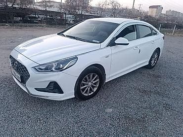 nisan leaf: Hyundai Sonata: 2021 г., 2 л, Автомат, Газ, Седан — 3