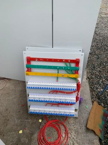 требуется электрик сантехник: Электрик | Установка счетчиков, Электромонтажные работы, Демонтаж электроприборов 3-5 лет опыта — 12