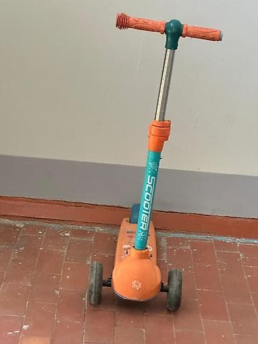 scoot: Детский самокат, Трёхколёсный, Б/у — 2