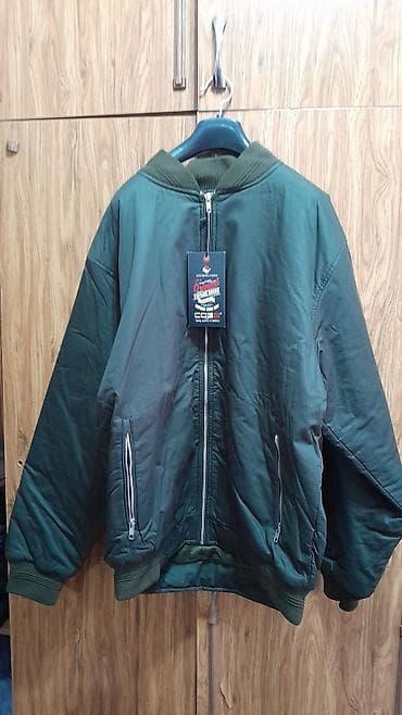 Срочно продаю куртку Деми, производство Индия новая