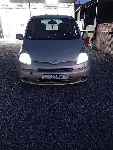 Toyota Funcargo: 1999 г., 1.5 л, Автомат, Бензин, Хэтчбэк