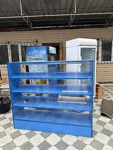 стойка для магазина: Торговое оборудование для магазина/киоска Состав: - Прозрачная — 1