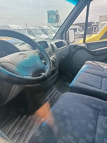 b class: Грузовик, Mercedes-Benz, Стандарт, 3 т, Б/у — 4