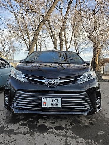 Toyota Sienna: 2019 г., 3.5 л, Автомат, Бензин, Минивэн