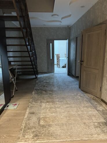 сдаю дом нижний аларча: 200 м², 4 комнаты, Бронированные двери, Балкон застеклен, Видеонаблюдение — 9