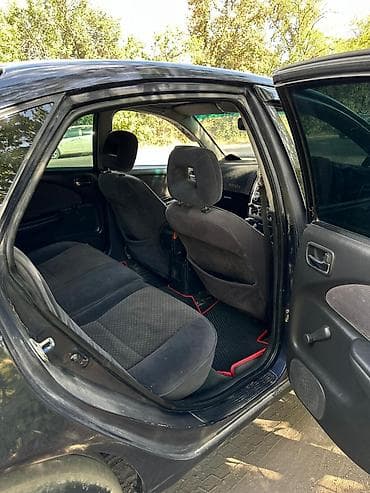 Унаа: Toyota Avensis: 2001 г., 1.8 л, Автомат, Газ, Хетчбек — 9