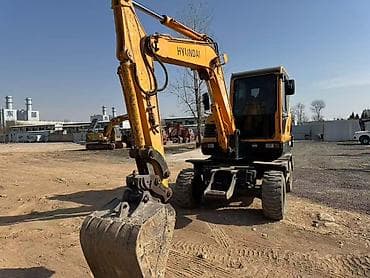 беларус эксковатор: Экскаватор, Hyundai, Колесный — 1