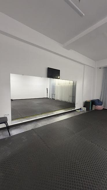 12 мик: *Продаётся коммерческое помещение с ремонтом* ЖК Green Land Район: 5 — 4