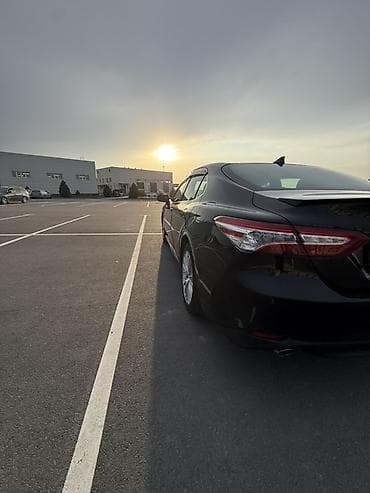 5: Toyota Camry: 2020 г., Автомат, Гибрид, Седан — 6