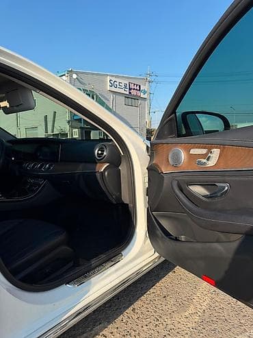 e55 compressor: Mercedes-Benz E-Class: 2020 г., Гибрид, Седан — 9
