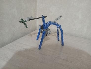 Самодельная модель из деталей конструктора (тип Technic) —
