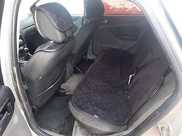Транспорт: Ford Focus: 2010 г., 1.8 л, Механика, Бензин, Хэтчбэк — 5