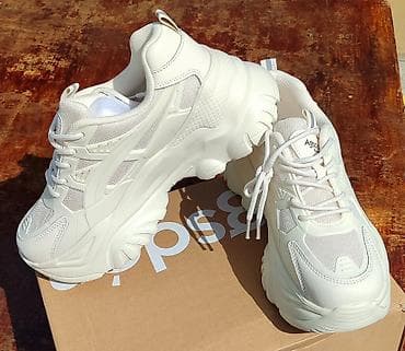 секонд хенд обувь: Удобные в ношении, лехкие, не проседает и не пожалтеет. Можно стирать — 8