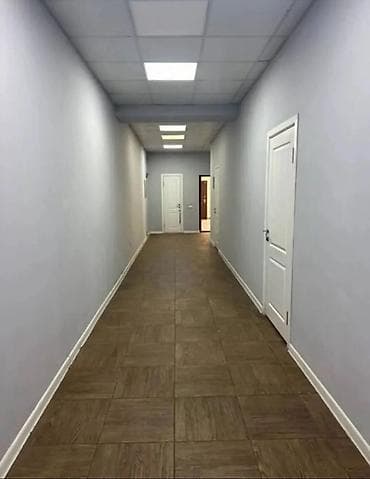 Недвижимость: Аренда офисов, 37 м², В административном здании, С видом на горы, 1 линия, С отдельным входом — 7