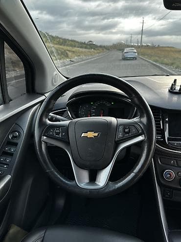 Chevrolet Trax: 2020 г., 1.6 л, Автомат, Дизель, Кроссовер — 9