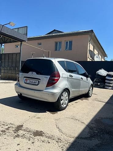 капот креста: Mercedes-Benz A-Class: 2008 г., 1.9 л, Ручные, Дизель, Хэтчбэк — 6