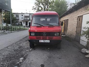 автобус лаз: Mercedes-Benz T1: 1989 г., 2.9 л, Дизель, Фургон — 2