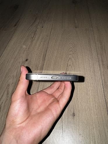 13 pro maks: IPhone 15 Pro Max, Б/у, 256 ГБ, Natural Titanium, Защитное стекло, Чехол, 87 % — 5