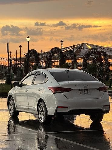 e2 byd: Hyundai Solaris: 2018 г., 1.6 л, Автомат, Бензин, Седан — 3