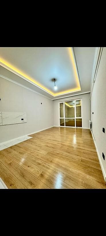 земельный дом: Одноэтажный современный дом с террасами и двором. - Архитектура — 3