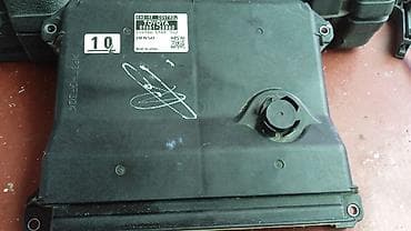 Блок управления двигателем (ЭБУ) Toyota Denso - Производитель: DENSO