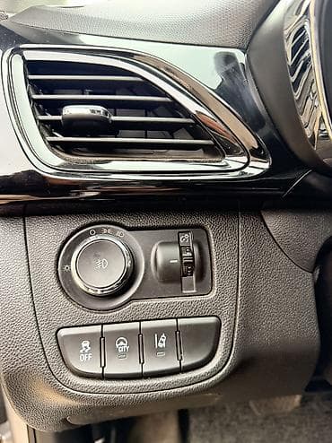 spark premier: Chevrolet Spark: 2017 г., 1 л, Автомат, Бензин, Хэтчбэк — 9