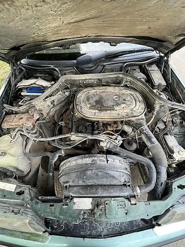 e 303: Mercedes-Benz W124: 1992 г., 2.3 л, Седан — 8
