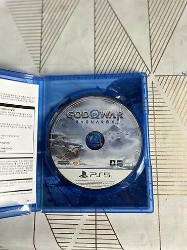 Sony PlayStation: God of War Ragnarök —для пс5 
Диск без царапин в хорошем состоянии — 2